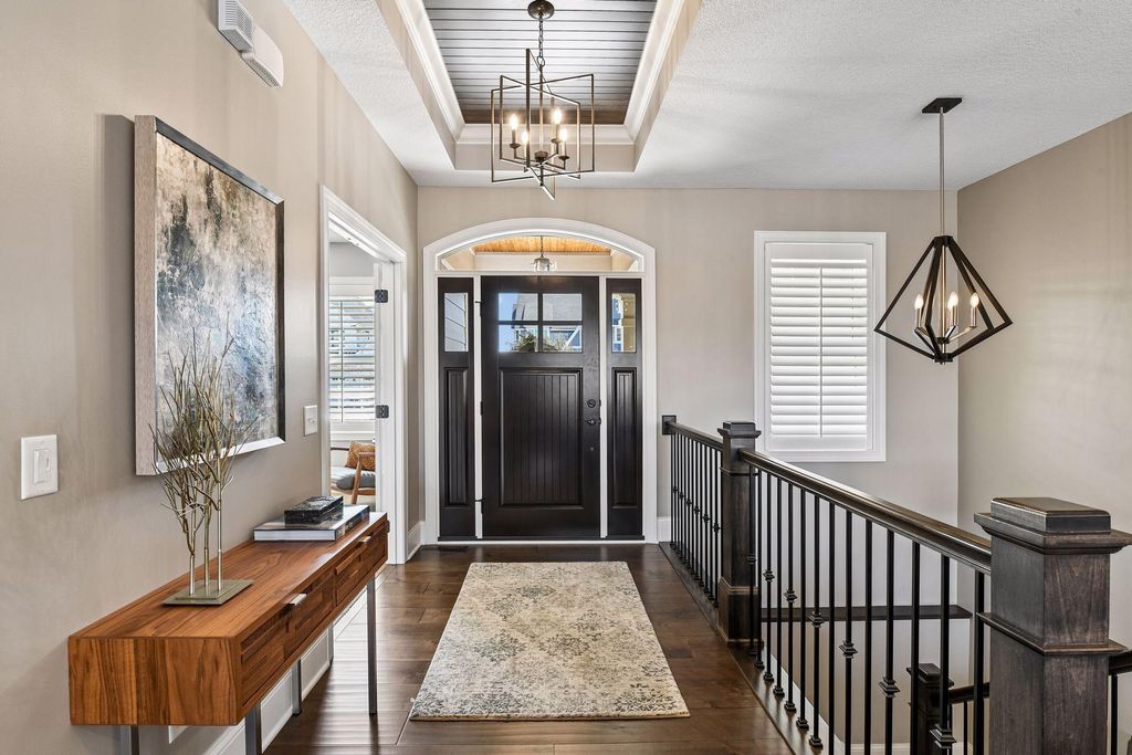 Photo of 9264 Hawkcrest Court, Chanhassen, MN 55317 (MLS # 7037731)