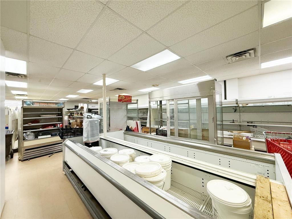 Photo of 3100 Lyndale Avenue N, Minneapolis, MN 55411 (MLS # 7014630)