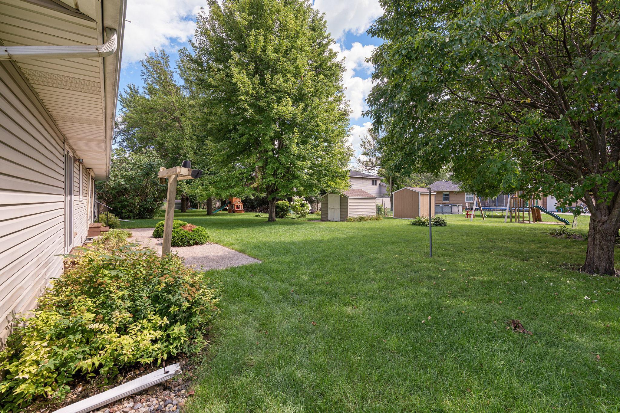 Owatonna, Minnesota 55060, United States, 3 Bedrooms Bedrooms, ,2 BathroomsBathrooms,Residential,Active,197362