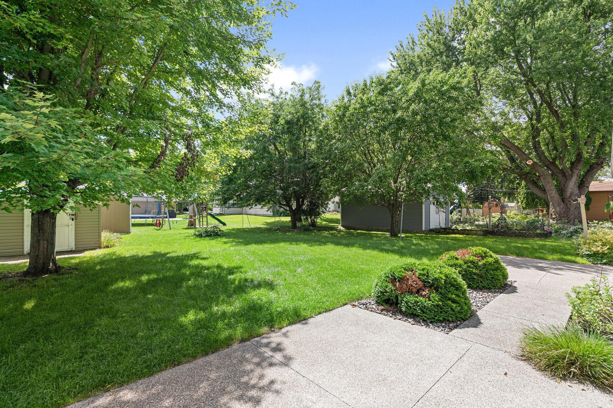 Owatonna, Minnesota 55060, United States, 3 Bedrooms Bedrooms, ,2 BathroomsBathrooms,Residential,Active,197362