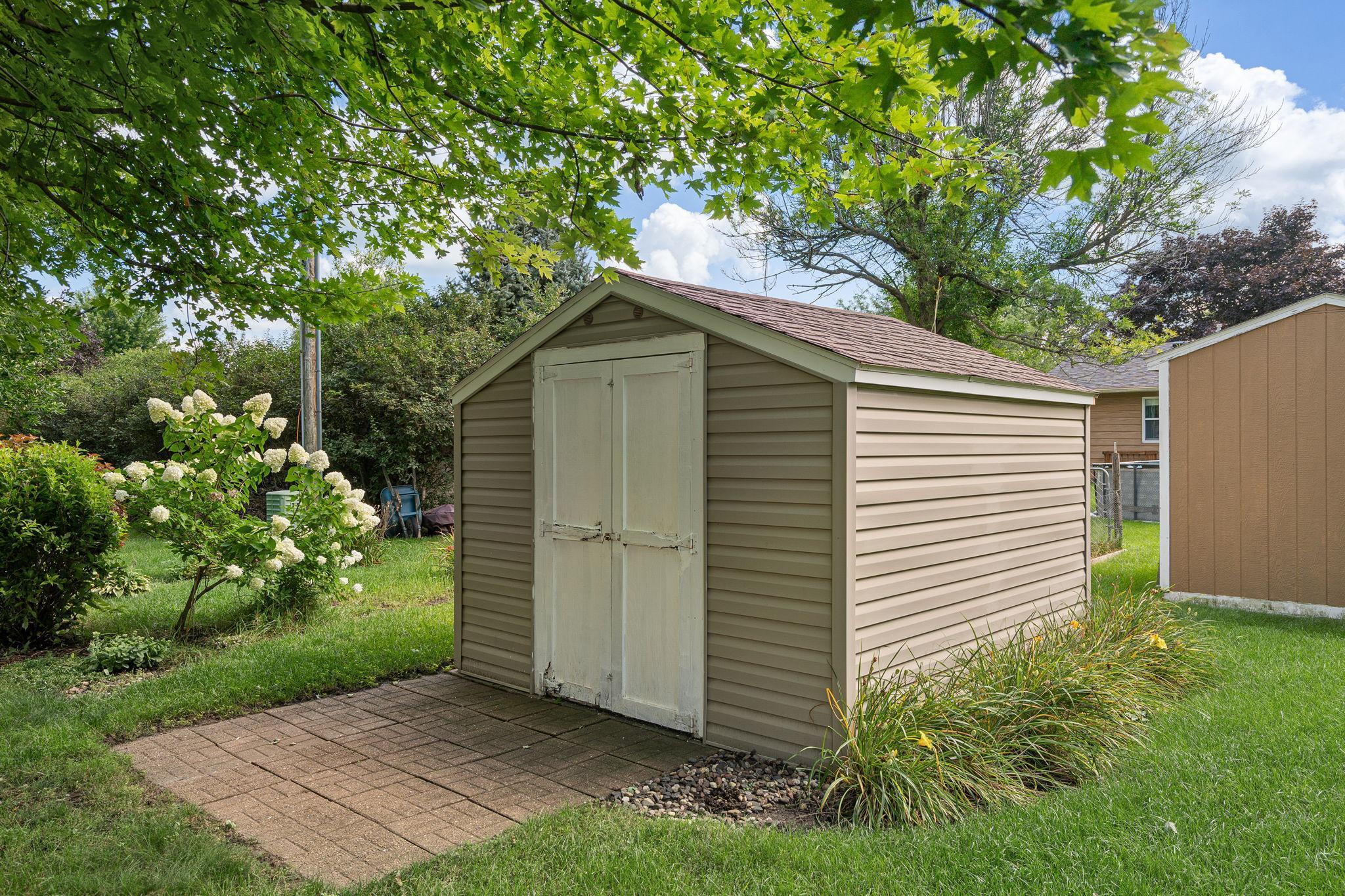 Owatonna, Minnesota 55060, United States, 3 Bedrooms Bedrooms, ,2 BathroomsBathrooms,Residential,Active,197362