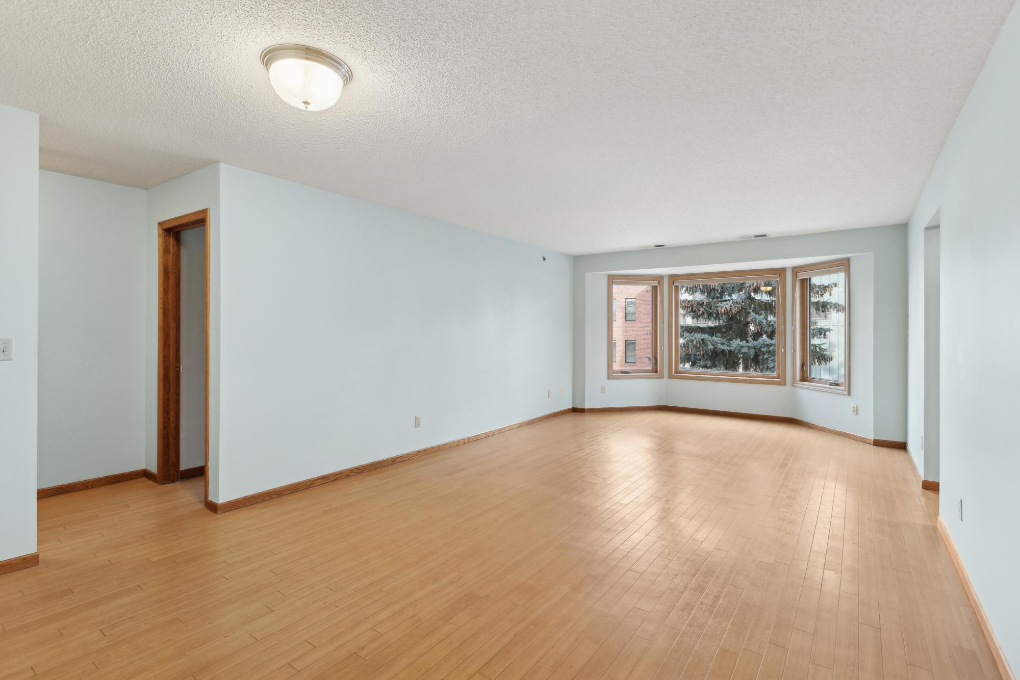 32 11th Avenue S 303