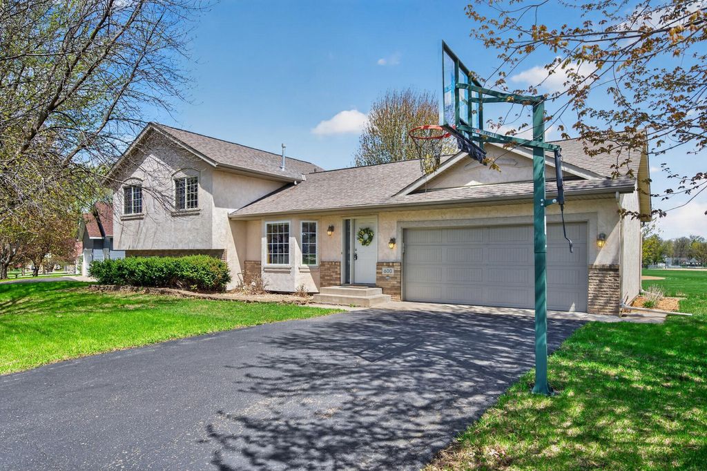 Photo of 600 3rd Street SW, Saint Michael, MN 55376 (MLS # 7064218)