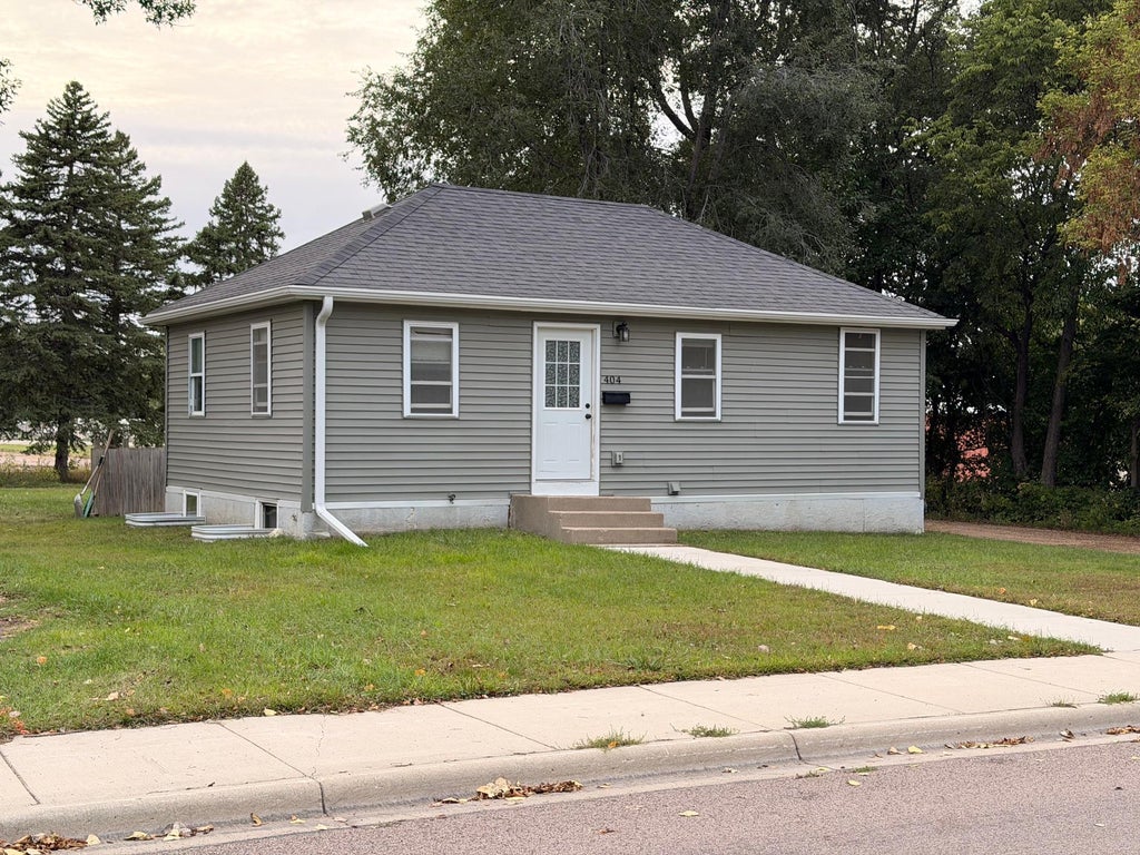 Photo of 404 S 2nd Street, Marshall, MN 56258 (MLS # 7148094)