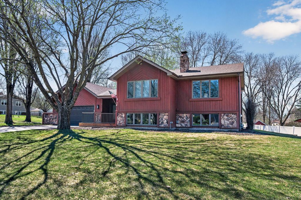 Photo of 4615 Deerwood Lane N, Plymouth, MN 55442 (MLS # 7056402)