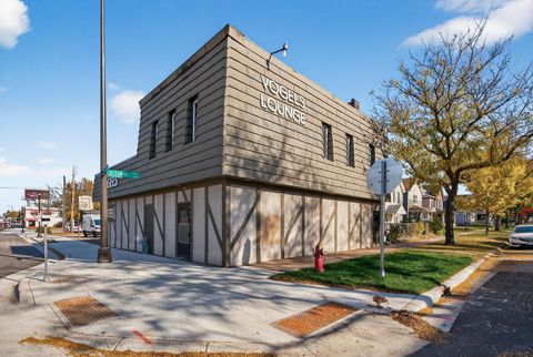 1112 Arcade Street Saint Paul MN 55106