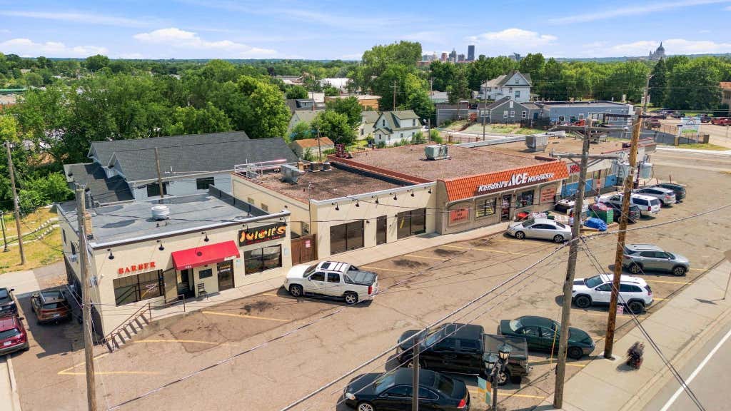 Photo of 980 Dale Street N, Saint Paul, MN 55117 (MLS # 7121397)