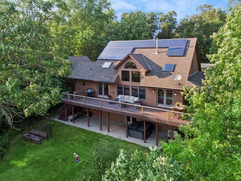 Photo of 2770 Southview Ridge, Red Wing, MN 55066 (MLS # 7113996)