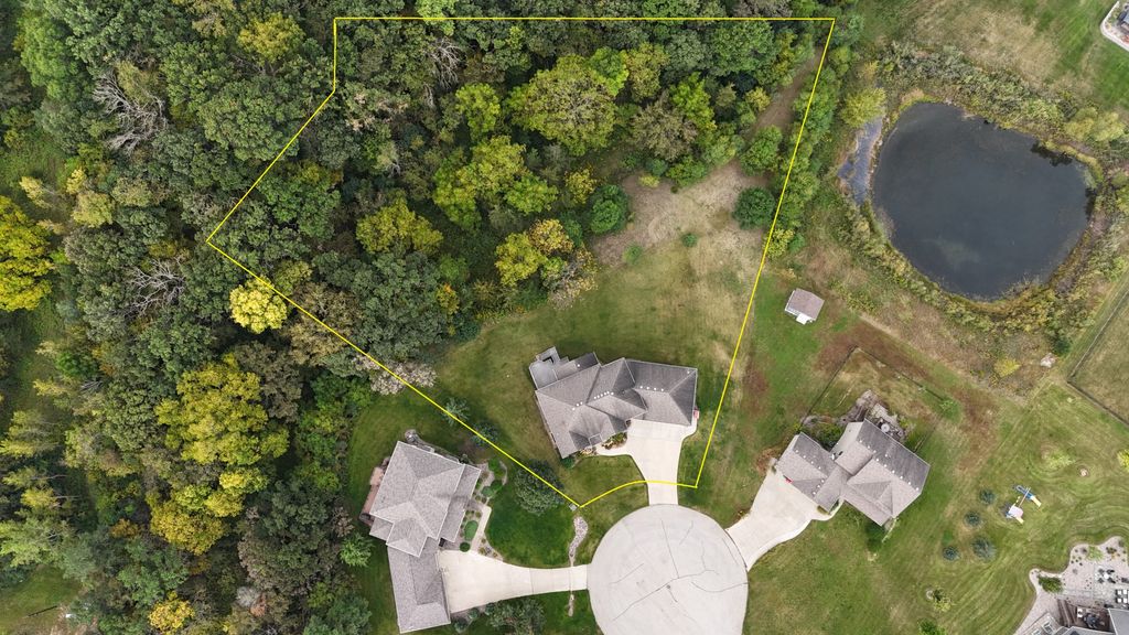 Photo of 785 River Park Road SE, Oronoco, MN 55960 (MLS # 6826081)