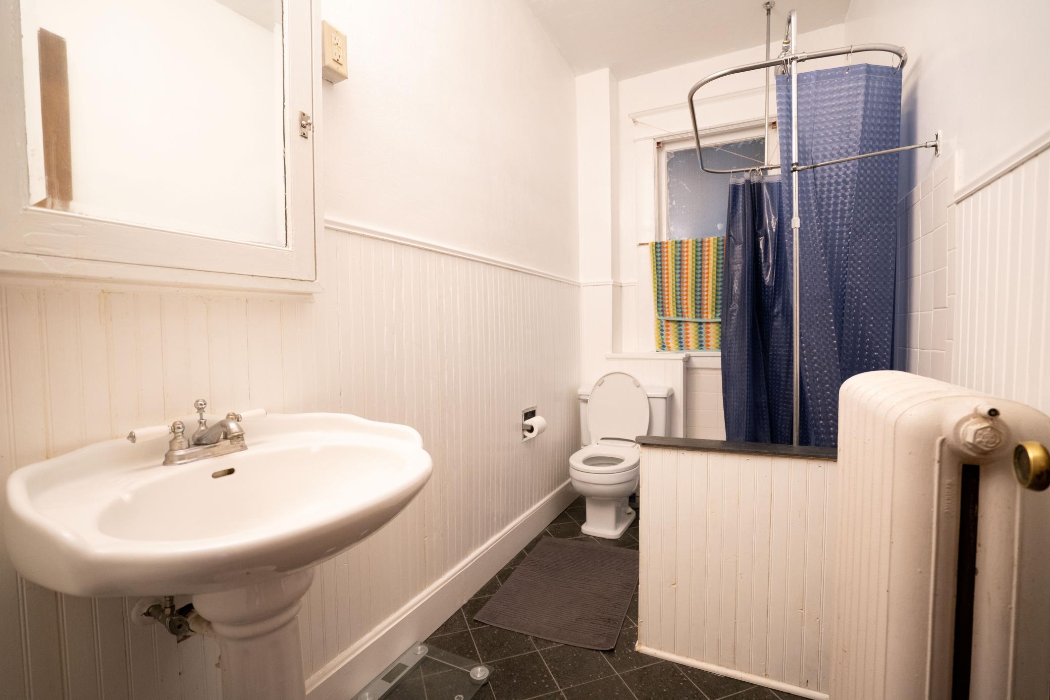 1879 Portland Avenue 3