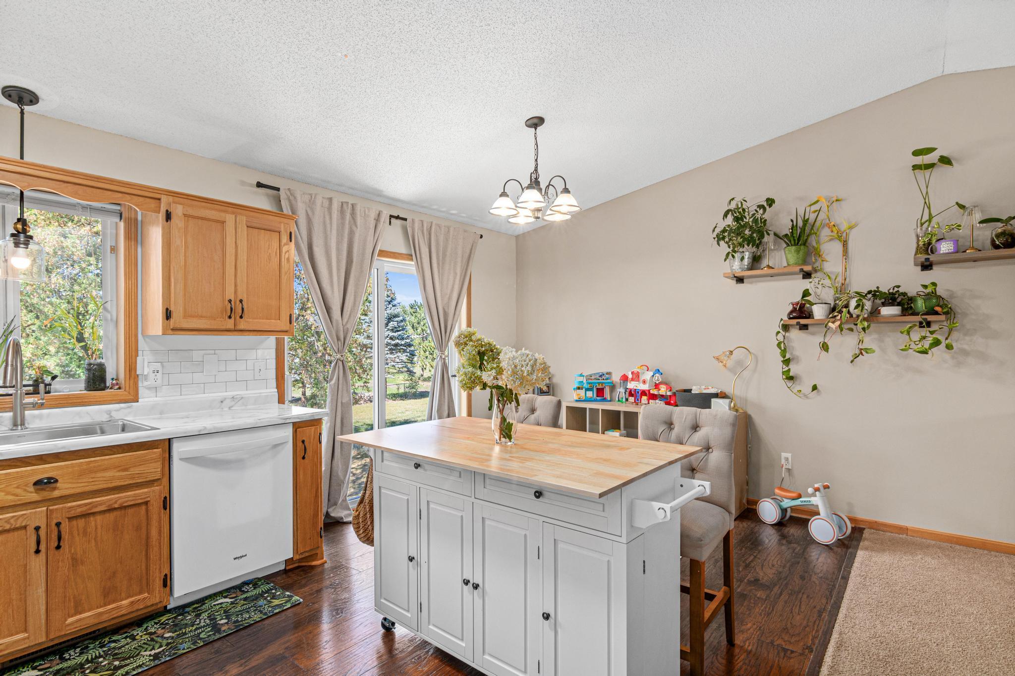 4762 Blanding Court