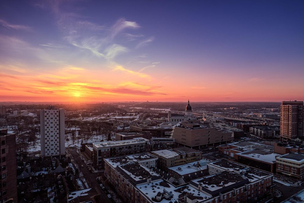 Photo of 1201 Yale Place #2102, Minneapolis, MN 55403 (MLS # 7025539)