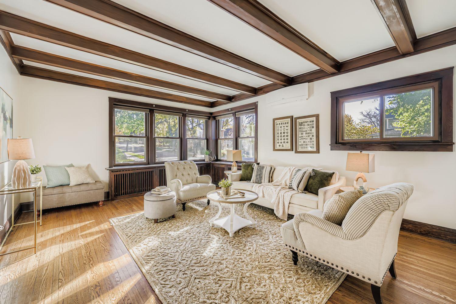 4856 Dupont Avenue S