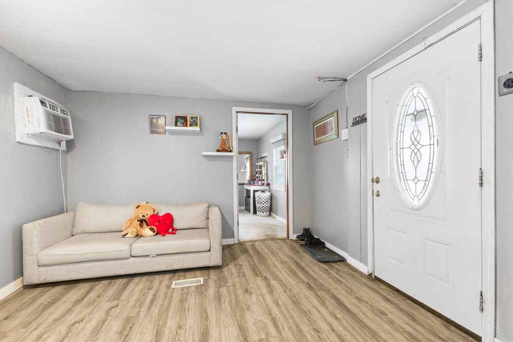 Photo of 7310 Taylor Street NE, Fridley, MN 55432 (MLS # 6826583)