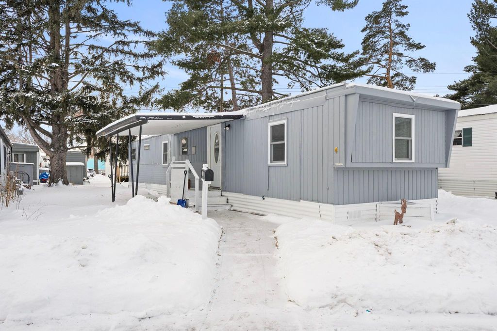 Photo of 7310 Taylor Street NE, Fridley, MN 55432 (MLS # 6826583)