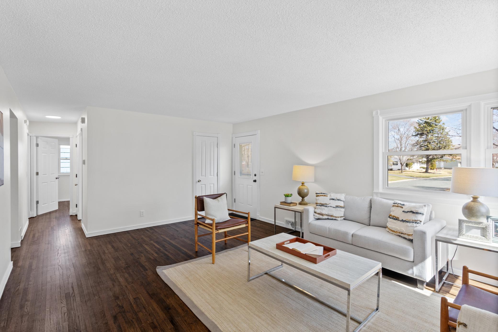 6109 Sumter Avenue N