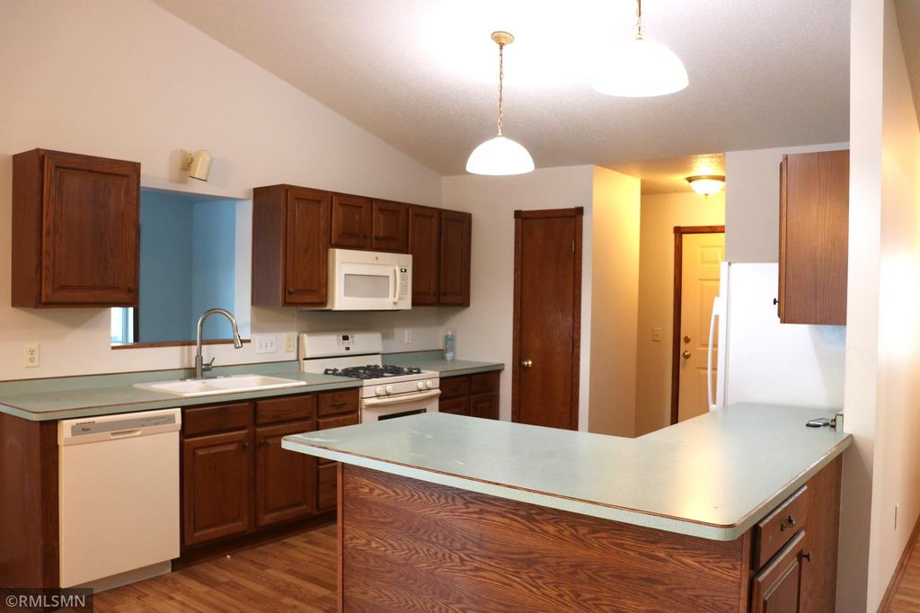 Photo of 467 7th Avenue NE, Pine City, MN 55063 (MLS # 7001818)