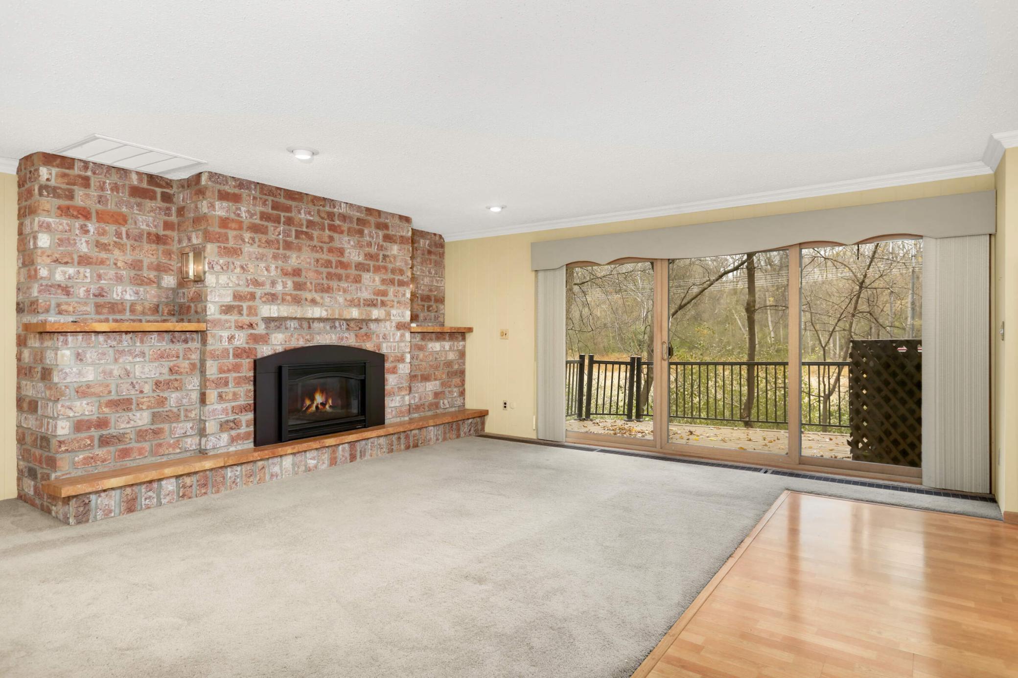 1810 Valley Curve Road