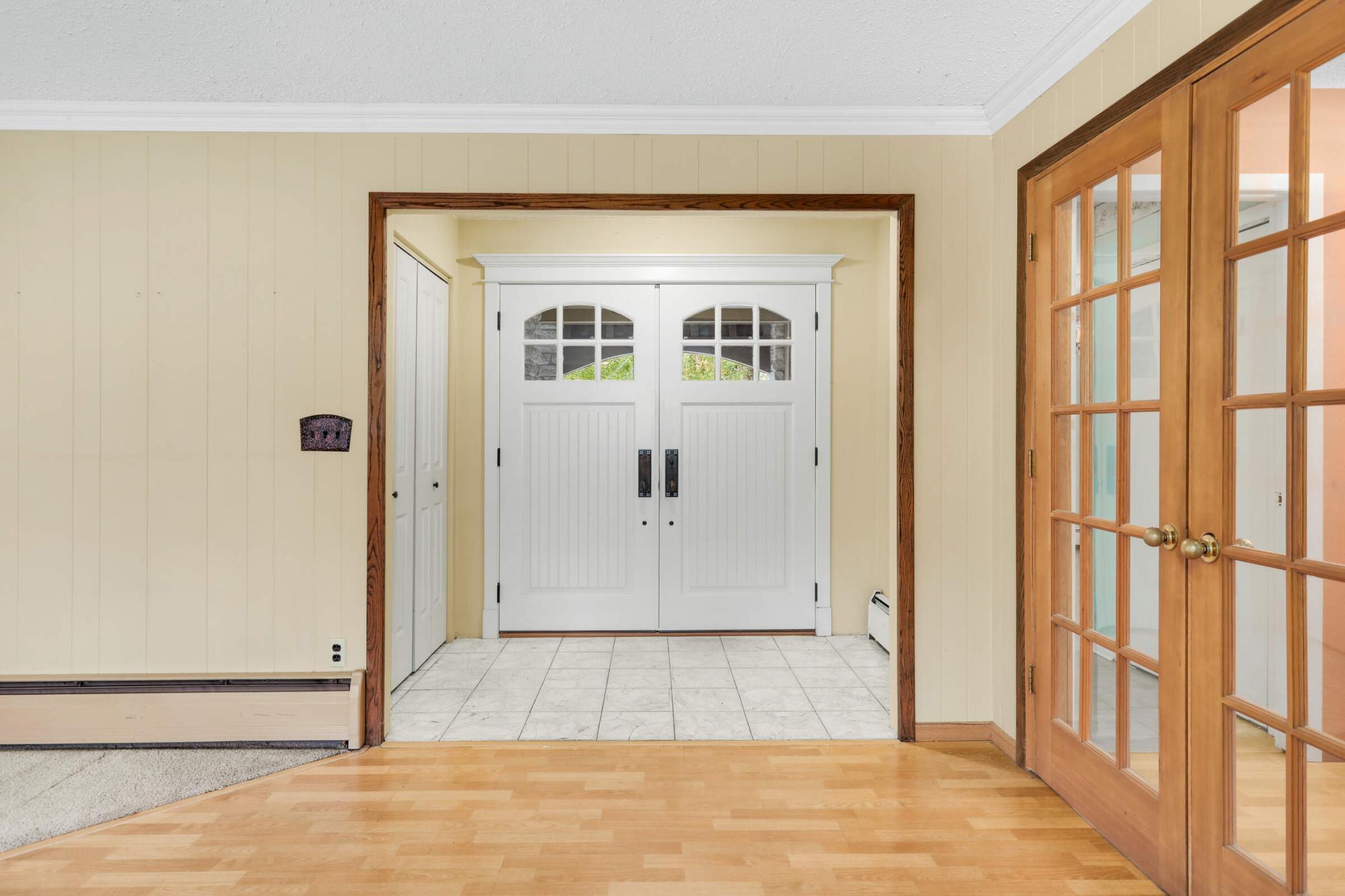 1810 Valley Curve Road