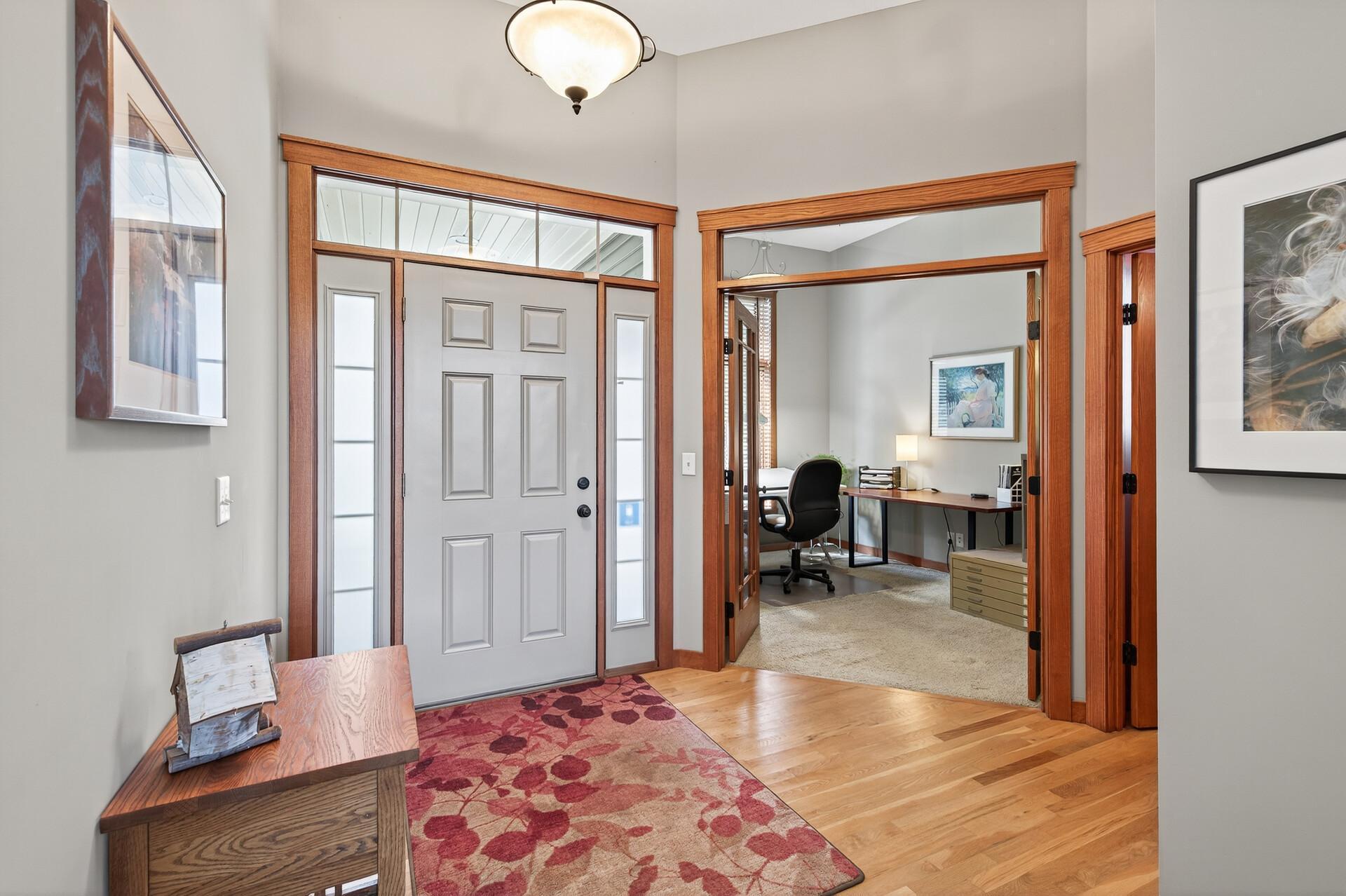 15729 Fairoaks Avenue N