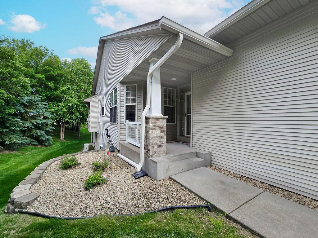 791 Woodduck Drive
