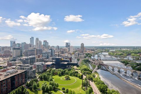 1111 W River Parkway 31B Minneapolis MN 55415