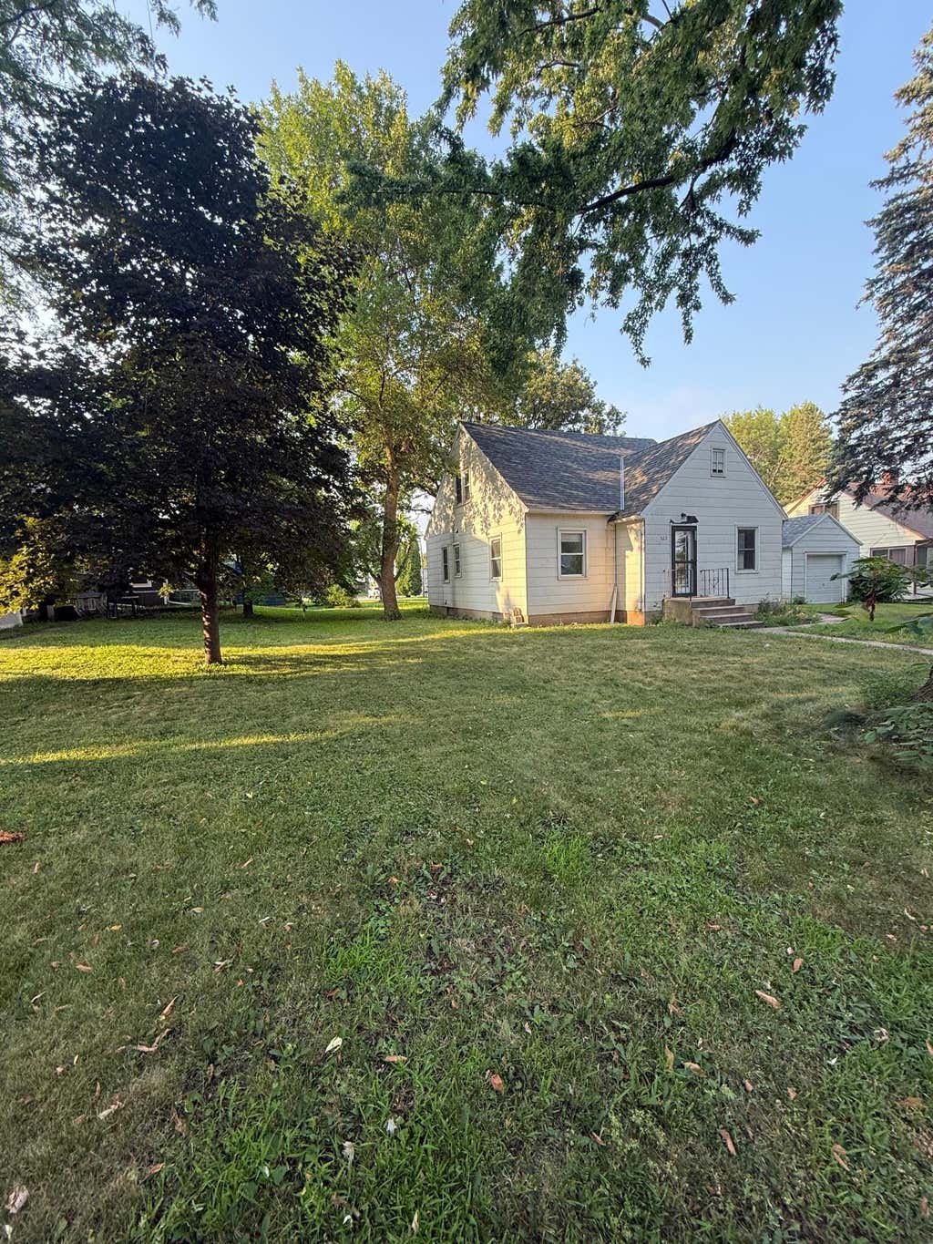 Photo of 523 E 11th Street, Gibbon, MN 55335 (MLS # 6807700)