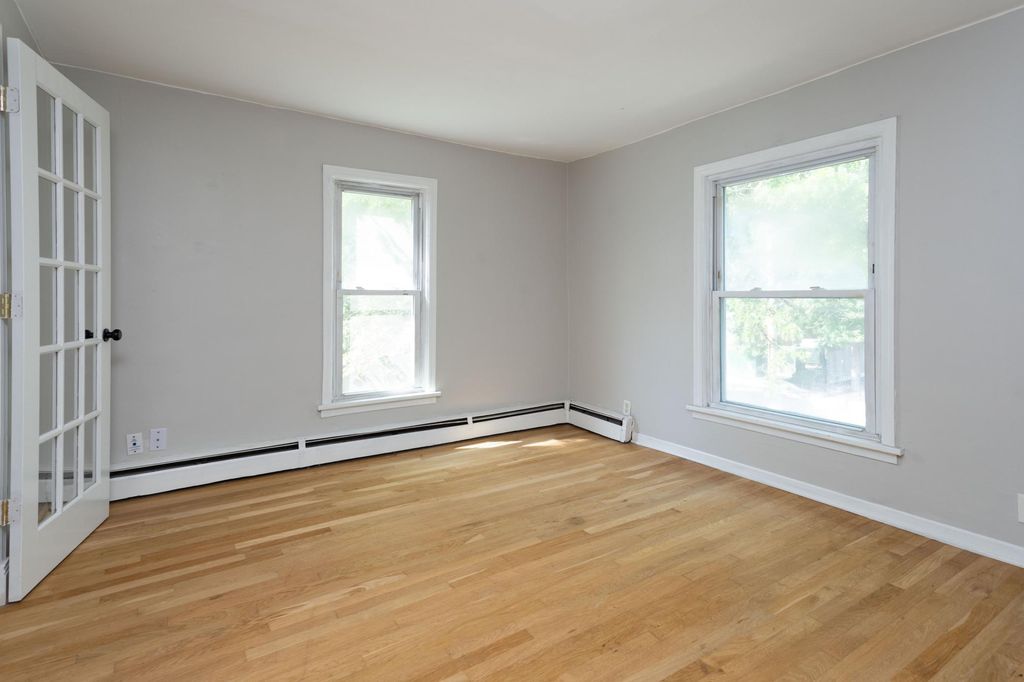 Photo of 2815 Dupont Avenue S #3, Minneapolis, MN 55408 (MLS # 7052238)