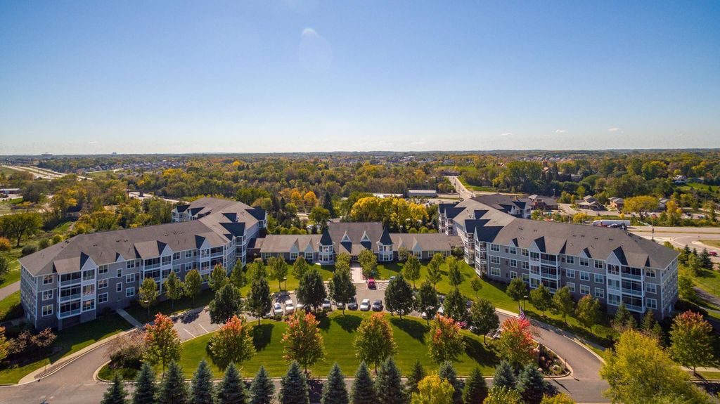 Photo of 100 Clydesdale Trail #101, Hamel, MN 55340 (MLS # 7019763)