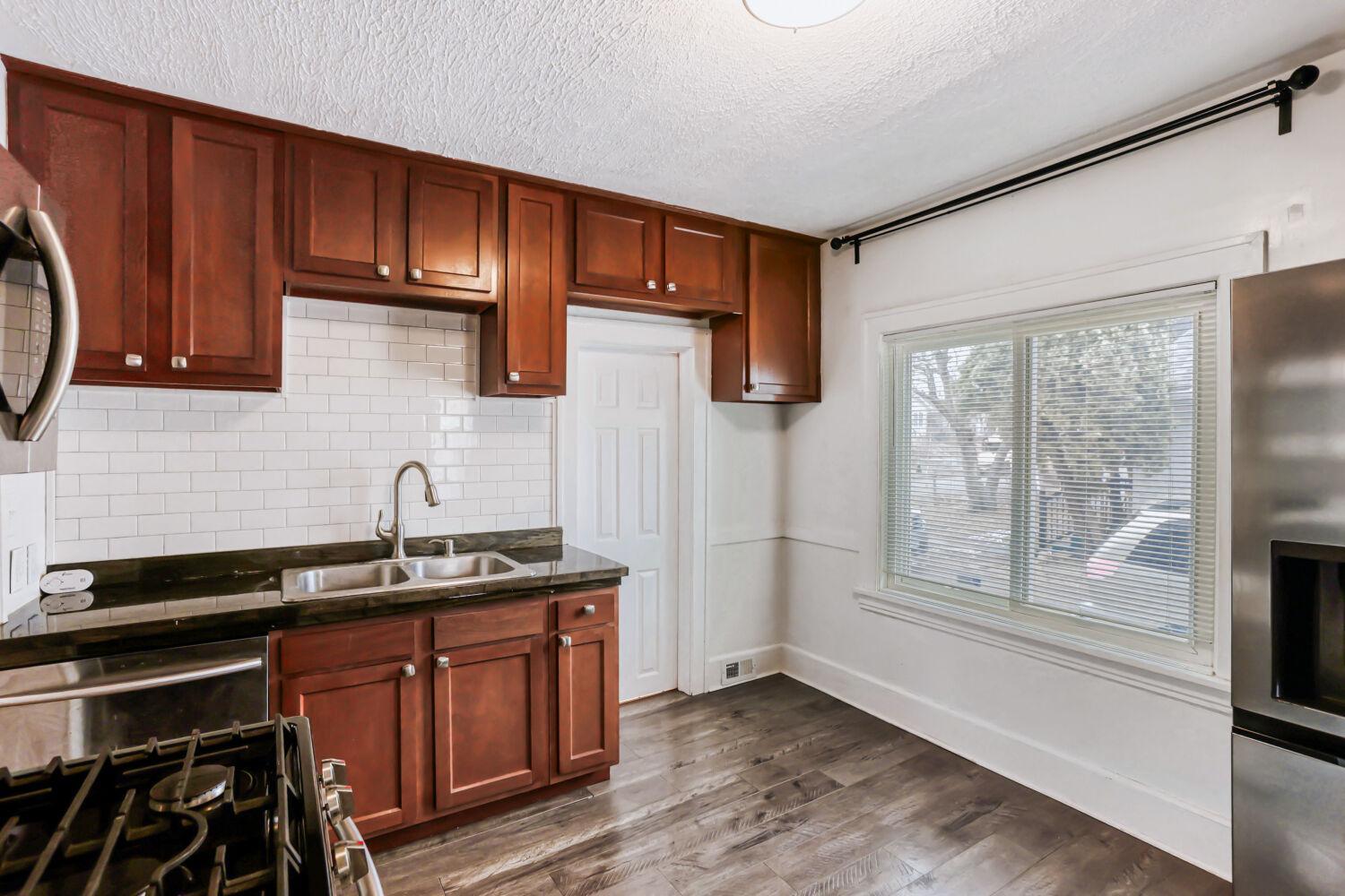 1010 Seminary Avenue