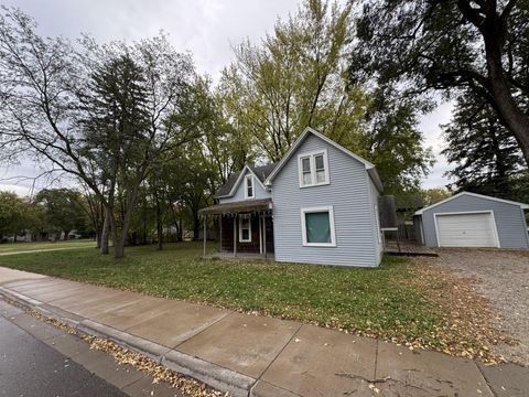 Photo of 87 Maple Avenue N, Delano, MN 55328 (MLS # 6803303)
