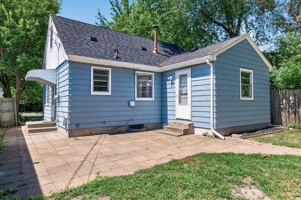 Photo of 3911 Jackson Street NE, Columbia Heights, MN 55421 (MLS # 7122476)