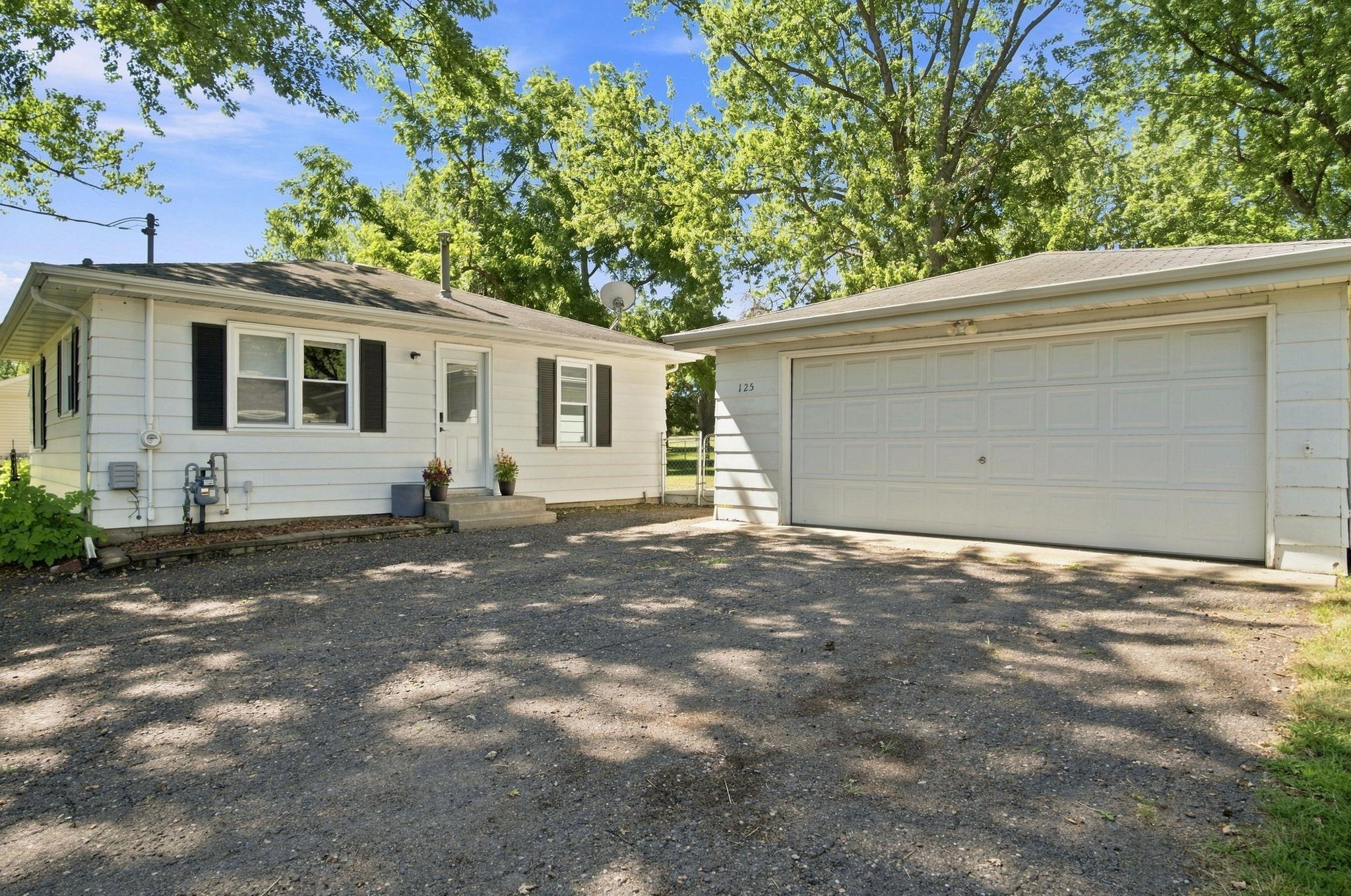 125 Hackberry Hill