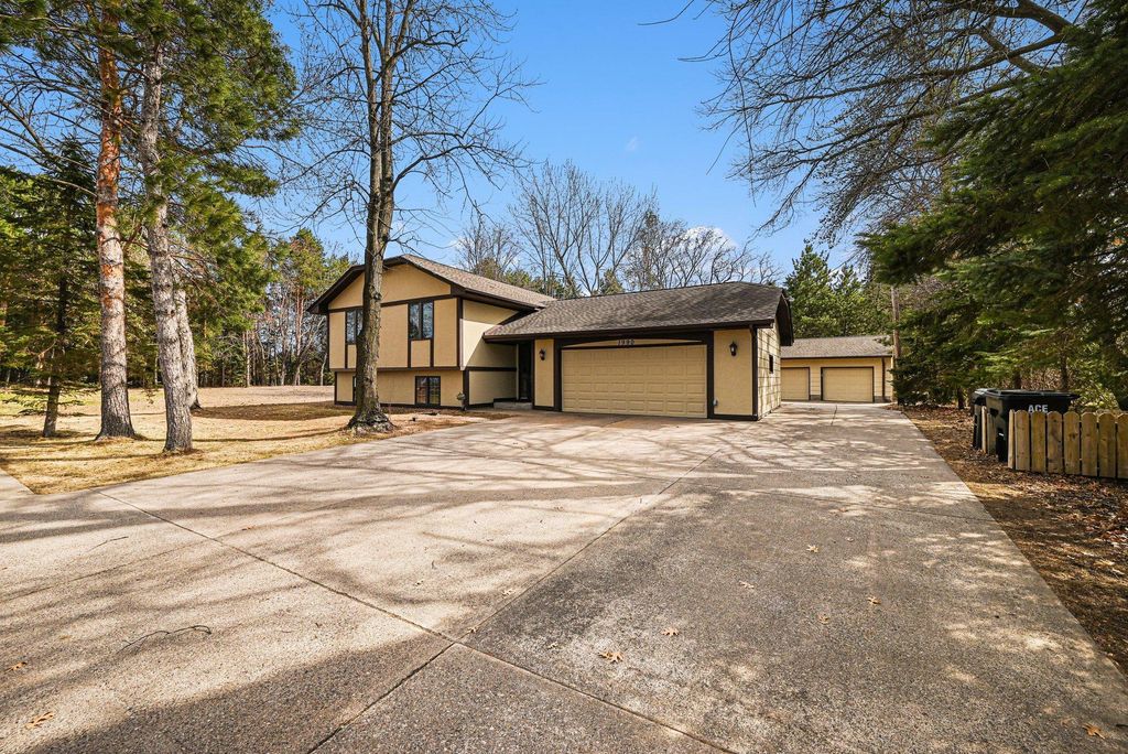 Photo of 1990 181st Avenue NW, Andover, MN 55011 (MLS # 7045790)