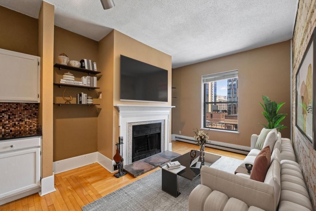 Photo of 609 S 9th St ST #8, Minneapolis, MN 55404 (MLS # 7084432)