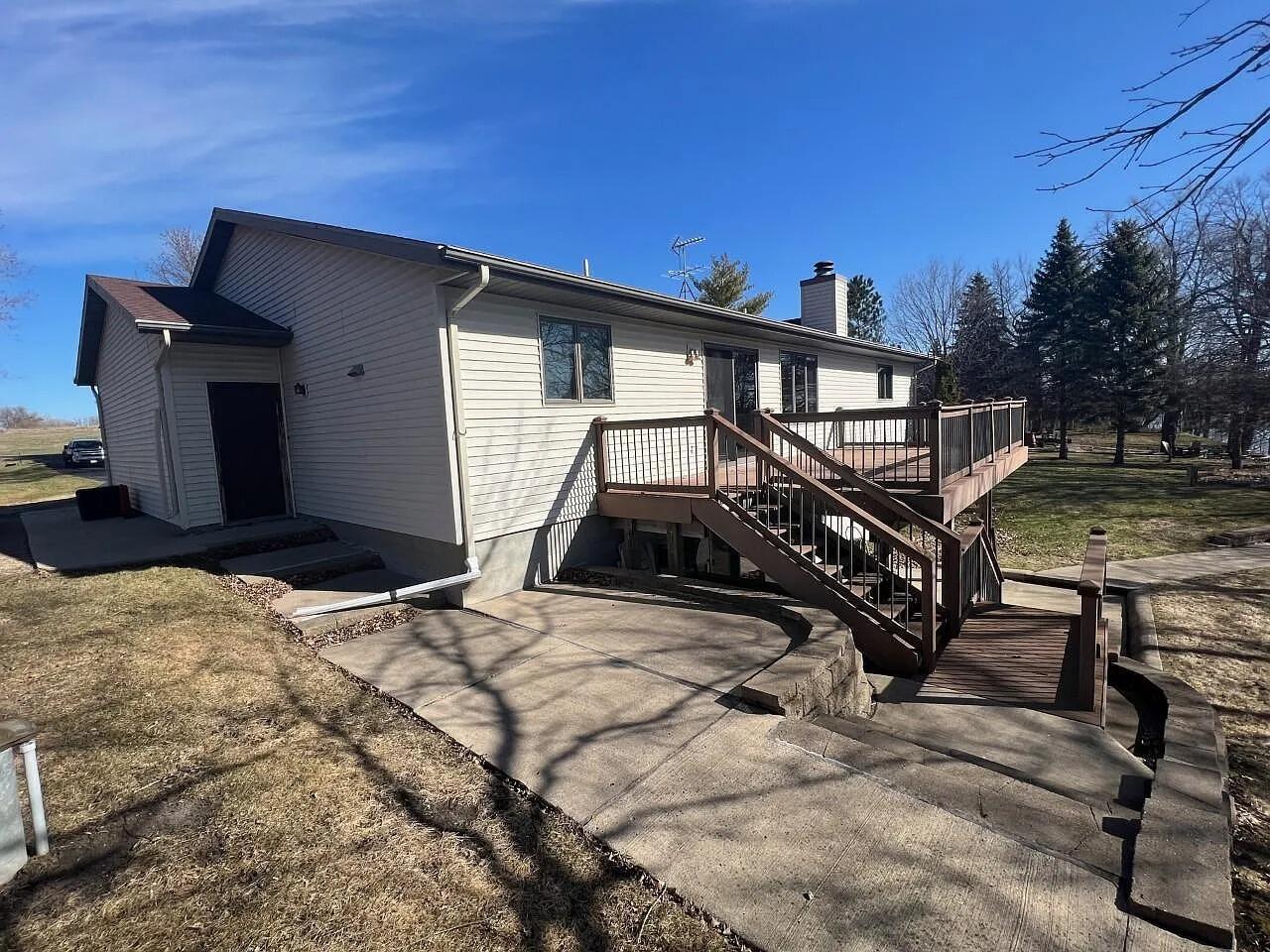 11198 Wallen Road NW