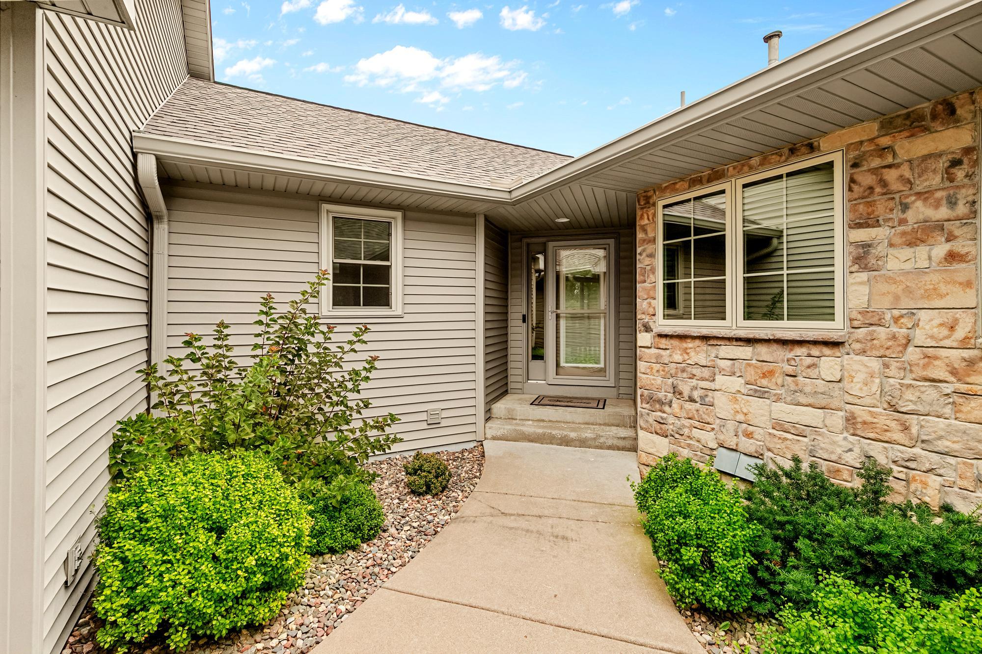 5597 129th Drive N