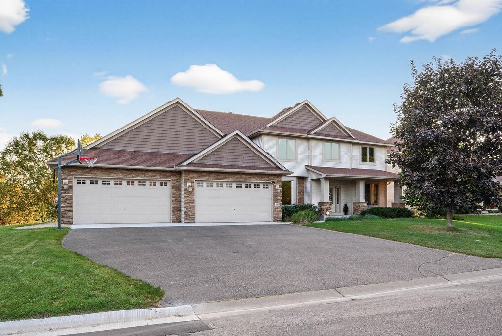 Photo of 10803 Jersey Drive N, Brooklyn Park, MN 55445 (MLS # 7040707)