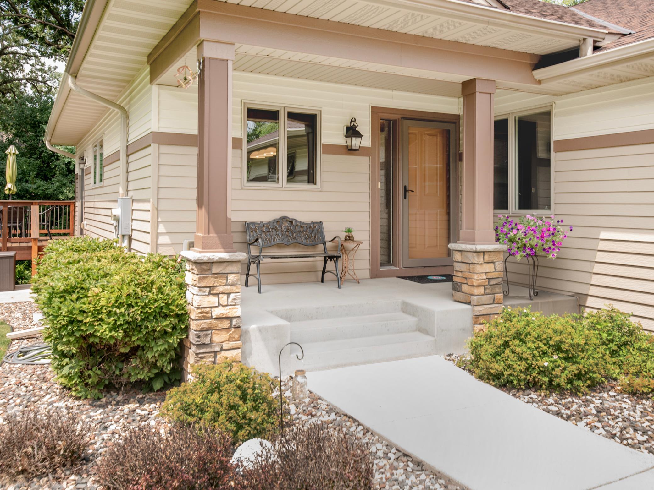2621 Cardinal Court