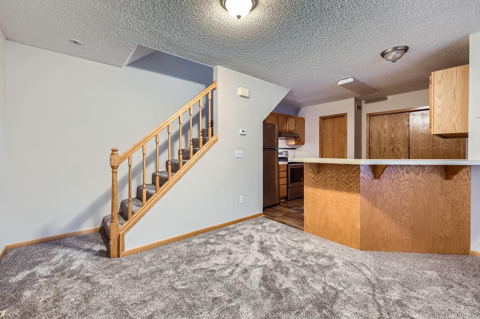 12756 Edgewater Path