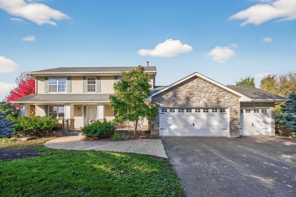 Photo of 27190 Dupont Avenue, New Market, MN 55020 (MLS # 6794286)