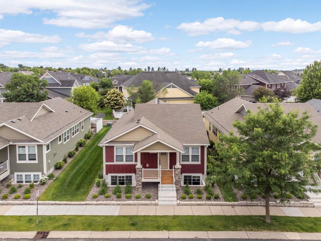 Photo of 15590 Duck Trail Lane, Apple Valley, MN 55124 (MLS # 7092337)