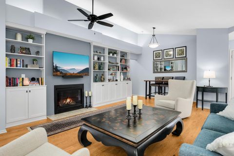 523 Lovell Avenue Roseville MN 55113