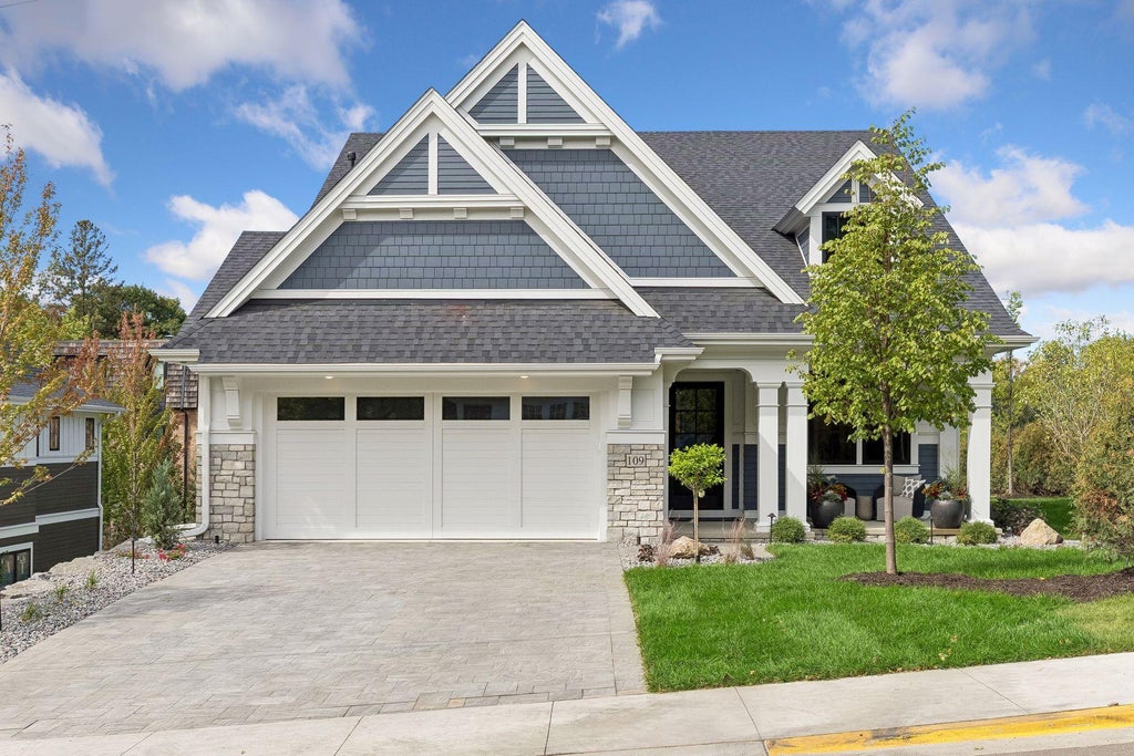 Photo of 109 Minnetonka Avenue S, Wayzata, MN 55391 (MLS # 7146906)