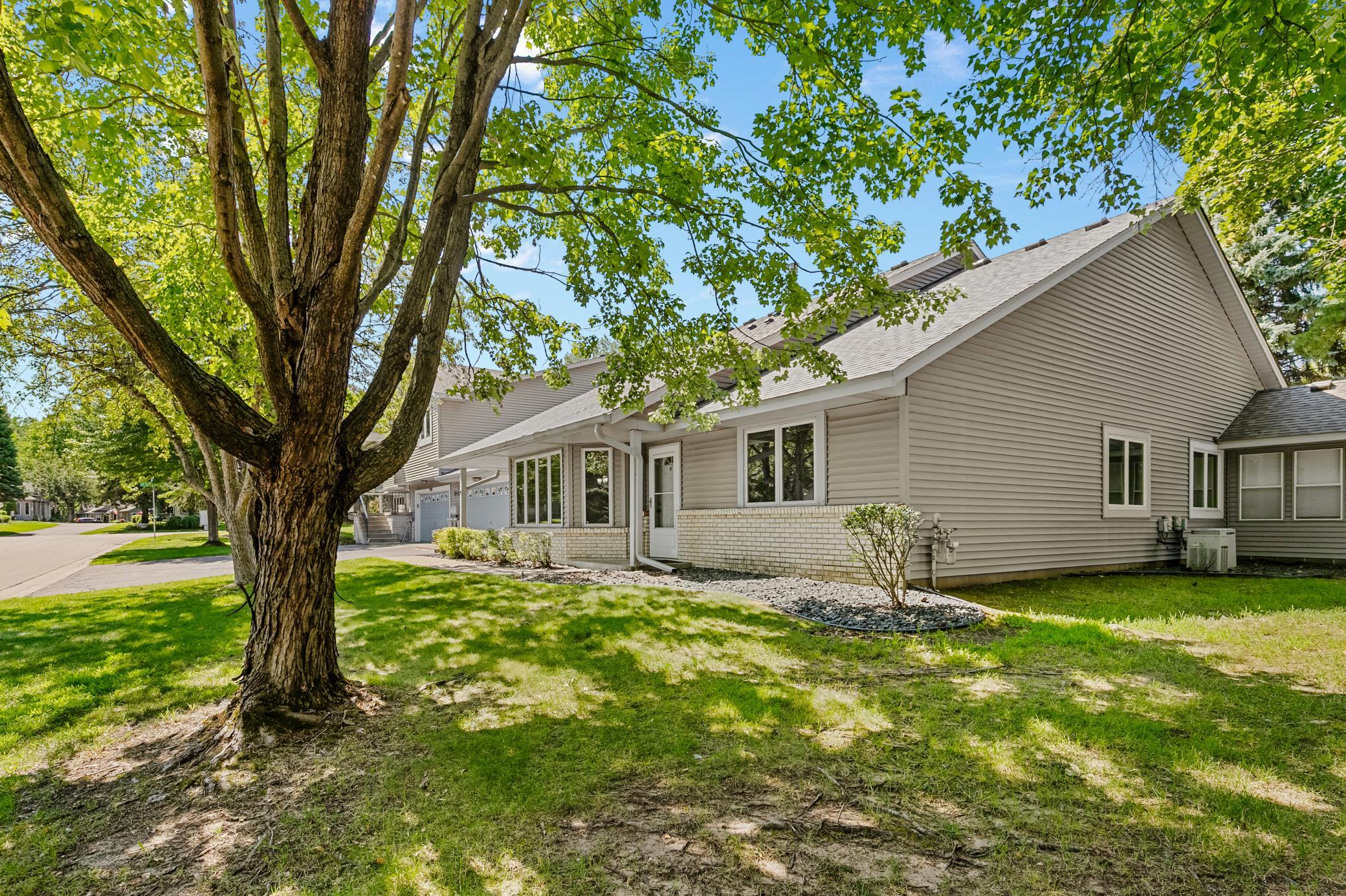 2558 Sumac Circle