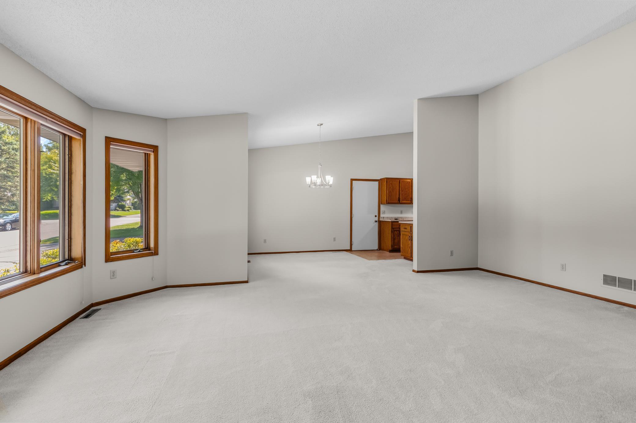 2558 Sumac Circle