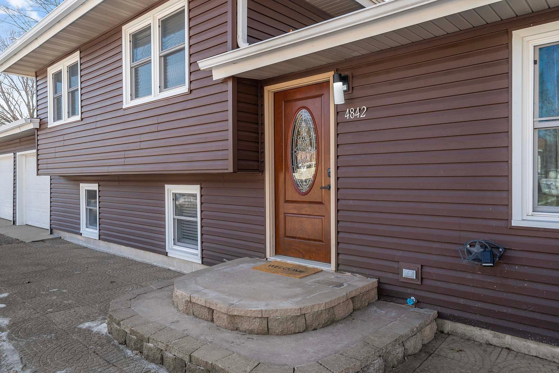 4842 104th Avenue NE