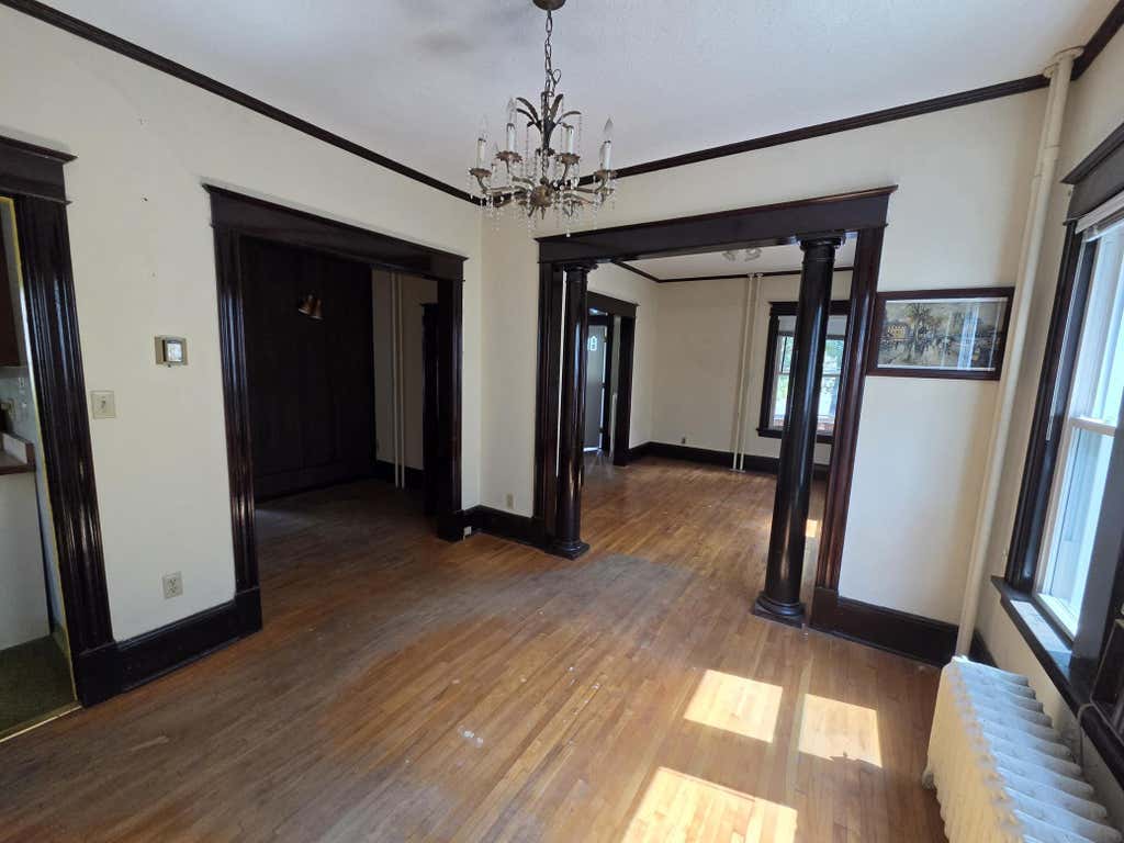 Photo of 645 Simpson Street, Saint Paul, MN 55104 (MLS # 7129724)