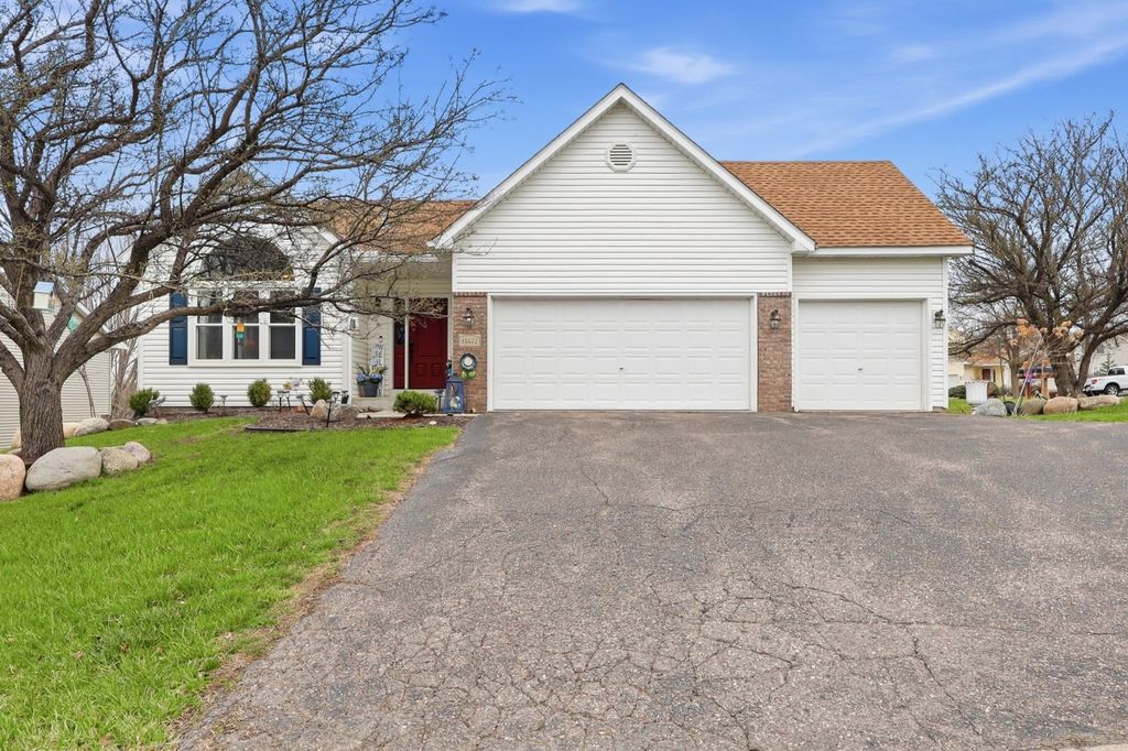 Photo of 14657 Bridle Ridge Trail NE, Prior Lake, MN 55372 (MLS # 7054300)