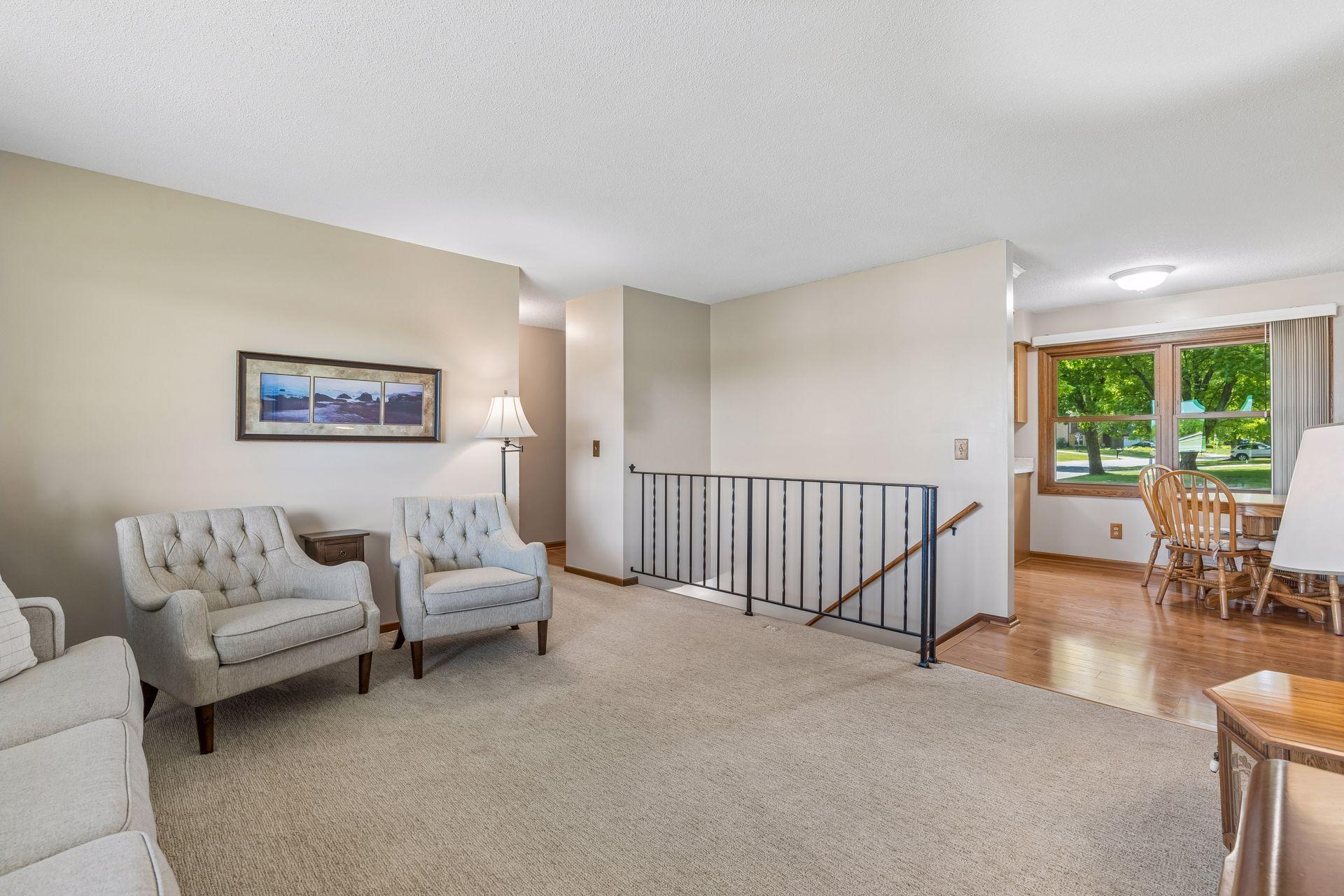 10502 Lancaster Lane N